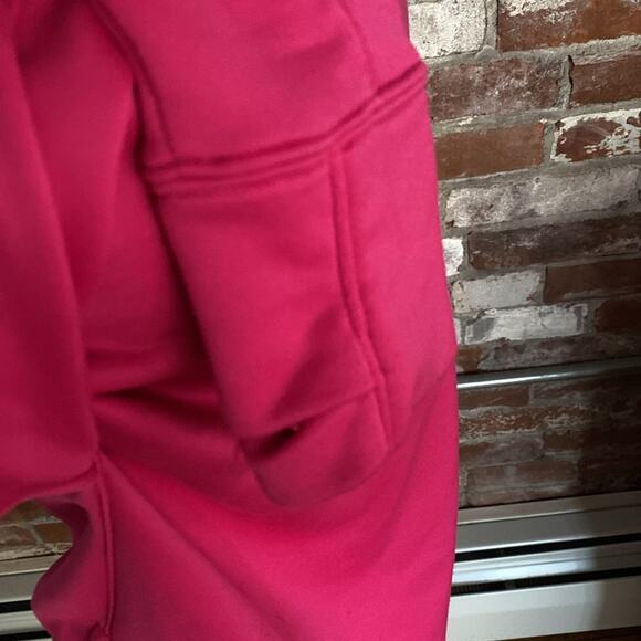 Under Armour Loose Hunt Hot Pink Long Sleeve Sweatshirt Women Size M - Picture 6 of 8